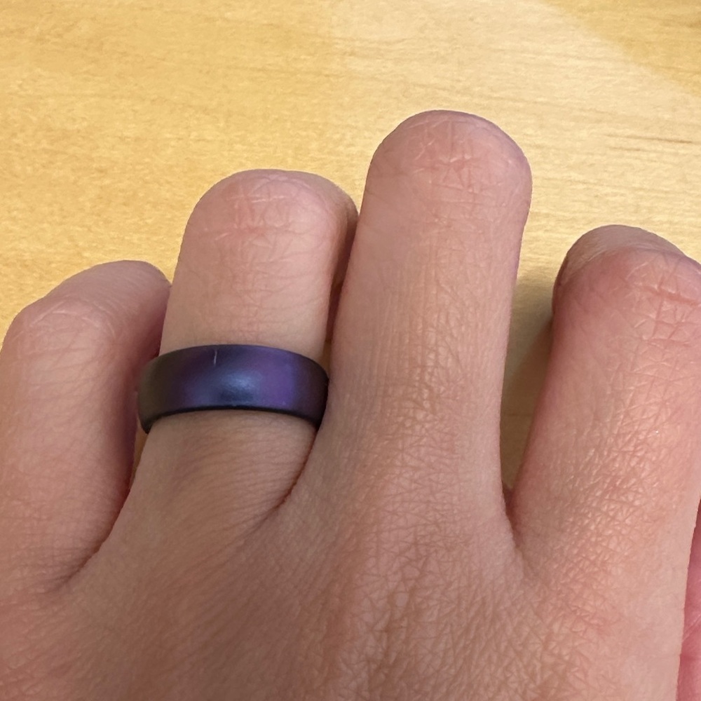 Women's Purple Silicone Band Ring Size 5